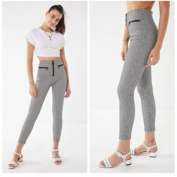 Urban Outfitters Susie High Rise Gingham Plaid Black White Pants sz 6 - Picture 2 of 16